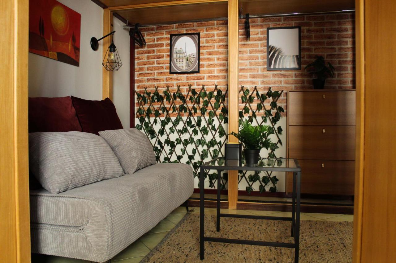 Pedamentina Pulcinella Loft * Napoli